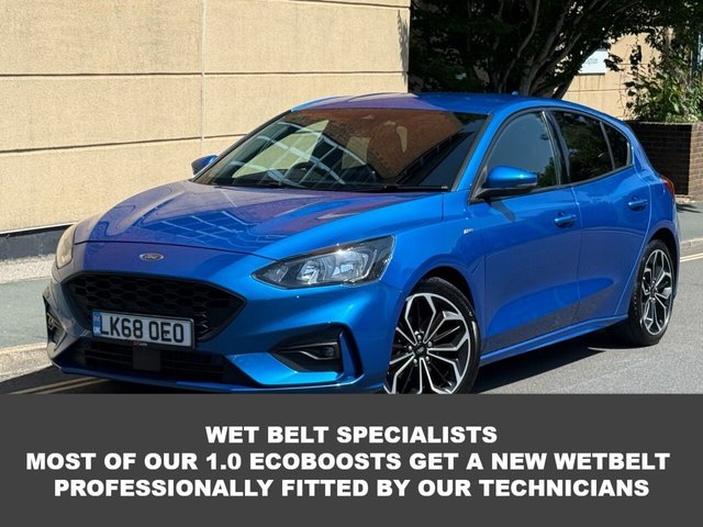 View our Ford Focus range