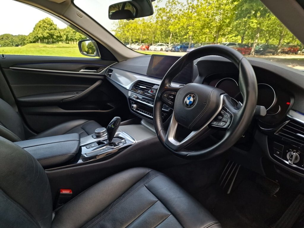 USED 2018 18 BMW 5 SERIES 2.0 530e 9.2kWh SE Saloon 4dr Petrol Plug-in Hybrid Auto Euro 6 (s/s) (252 ps) FINANCE AVAILABLE