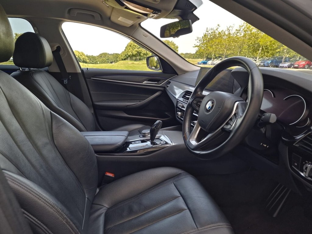 USED 2018 18 BMW 5 SERIES 2.0 530e 9.2kWh SE Saloon 4dr Petrol Plug-in Hybrid Auto Euro 6 (s/s) (252 ps) FINANCE AVAILABLE