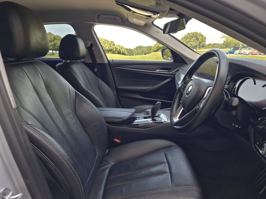 USED 2018 18 BMW 5 SERIES 2.0 530e 9.2kWh SE Saloon 4dr Petrol Plug-in Hybrid Auto Euro 6 (s/s) (252 ps) FINANCE AVAILABLE