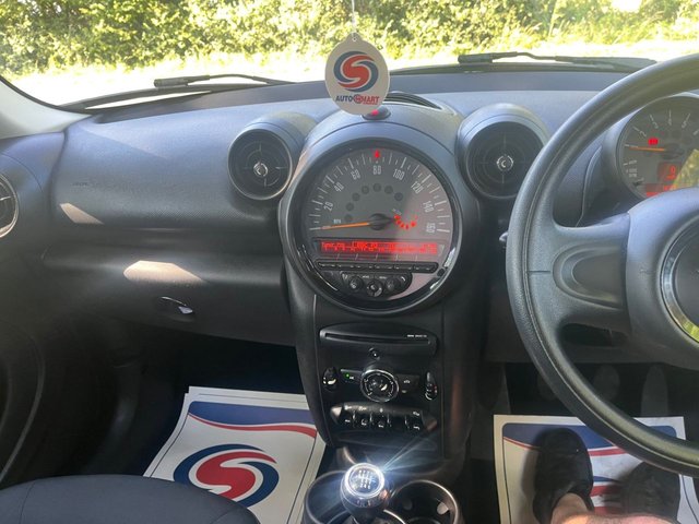 View our MINI COUNTRYMAN