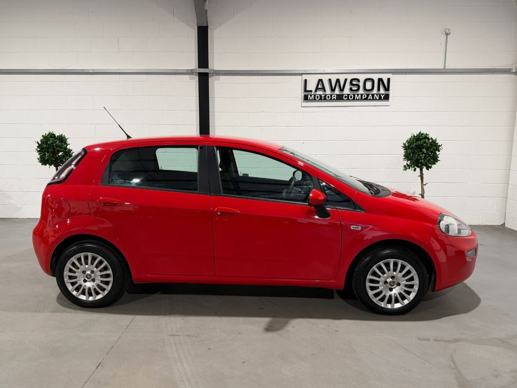 USED 2013 63 FIAT PUNTO 1.2 Pop Hatchback 5dr Petrol Manual Euro 5 (69 bhp) 