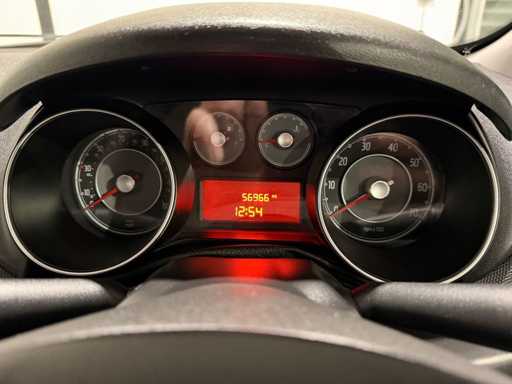 USED 2013 63 FIAT PUNTO 1.2 Pop Hatchback 5dr Petrol Manual Euro 5 (69 bhp) 