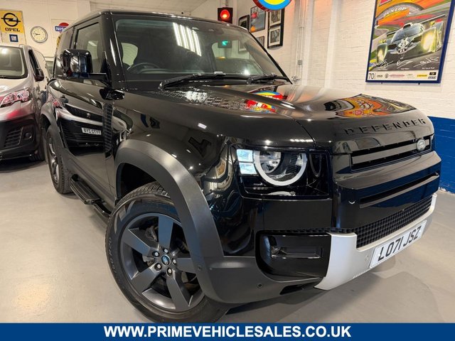 View our Land Rover Defender 90 3.0 D200 MHEV 3 Seat Hard Top Auto 4WD SWB Euro 6 (s/s) 