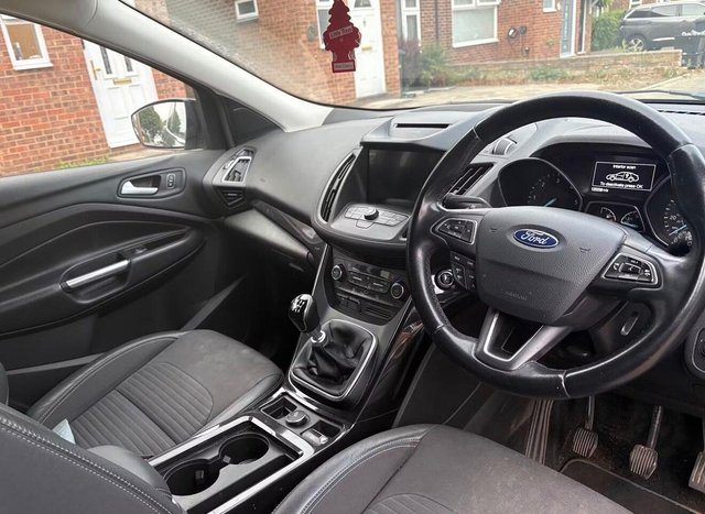 View our FORD KUGA