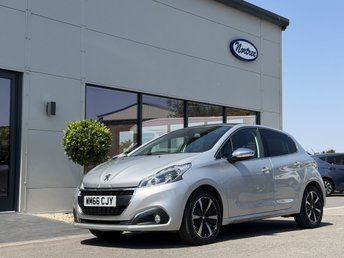 2016 PEUGEOT 208 1.2 PureTech Allure Premium Hatchback 5dr Petrol Manual Euro 6 (82 ps) &pound;8167.00