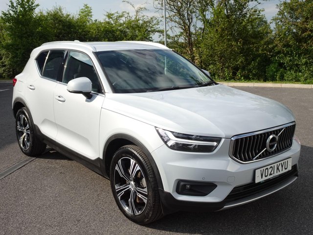 View our VOLVO XC40