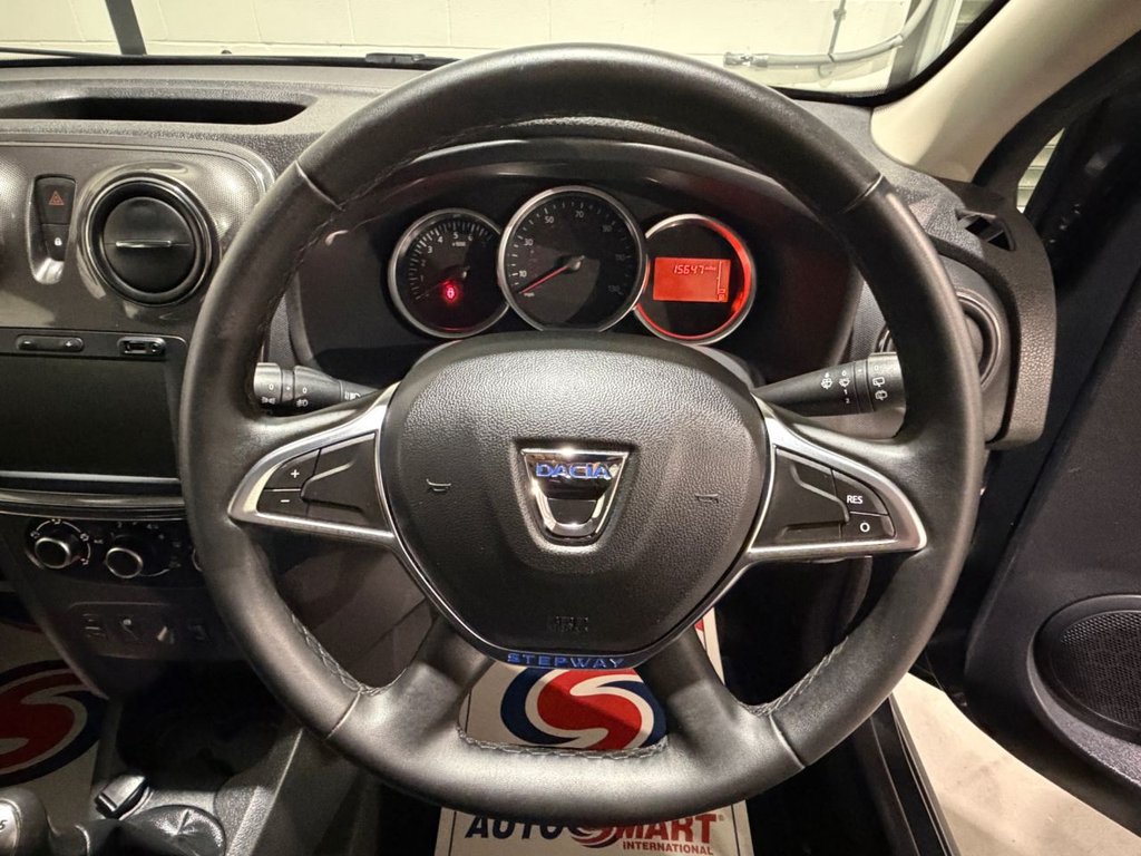 USED 2020 20 DACIA SANDERO STEPWAY 0.9 TCe Comfort Hatchback 5dr Petrol Manual Euro 6 (s/s) (90 ps) 