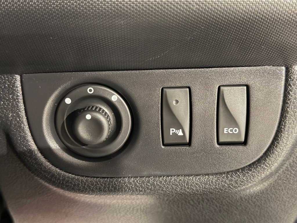 USED 2020 20 DACIA SANDERO STEPWAY 0.9 TCe Comfort Hatchback 5dr Petrol Manual Euro 6 (s/s) (90 ps) 