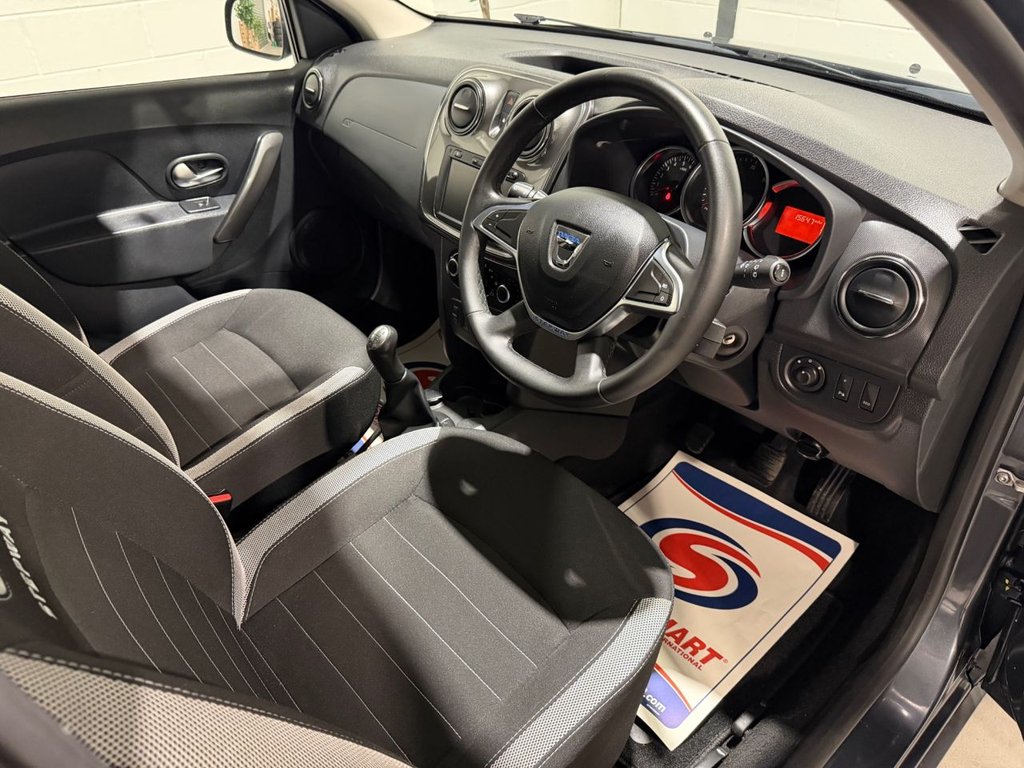 USED 2020 20 DACIA SANDERO STEPWAY 0.9 TCe Comfort Hatchback 5dr Petrol Manual Euro 6 (s/s) (90 ps) 