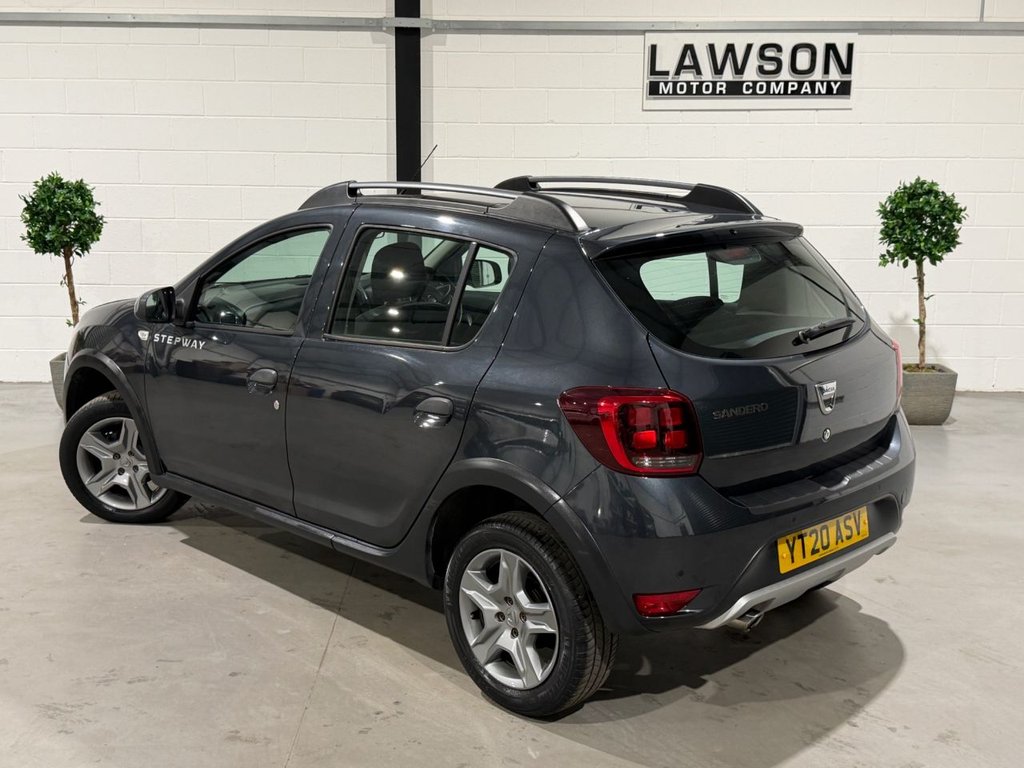 USED 2020 20 DACIA SANDERO STEPWAY 0.9 TCe Comfort Hatchback 5dr Petrol Manual Euro 6 (s/s) (90 ps) 
