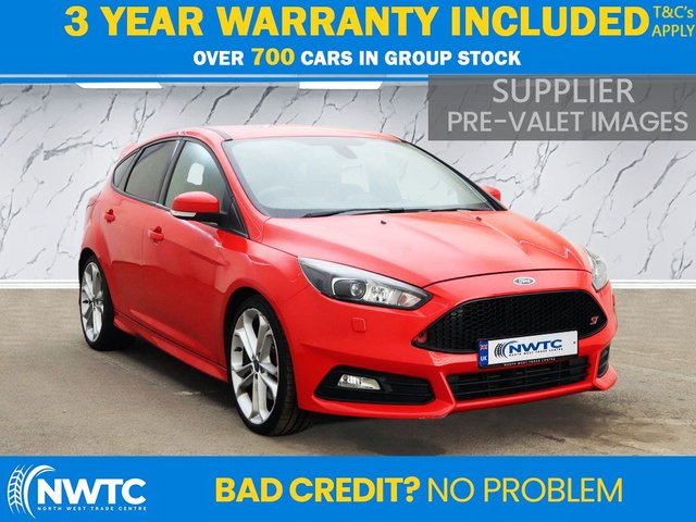 View our Ford Focus 2.0T EcoBoost ST-3 Hatchback 5dr Petrol Manual Euro 6 (s/s) (250 ps)