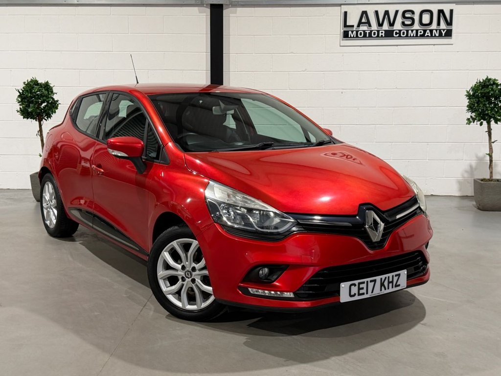 USED 2017 17 RENAULT CLIO 1.2 16V Dynamique Nav Hatchback 5dr Petrol Manual Euro 6 (75 ps) 