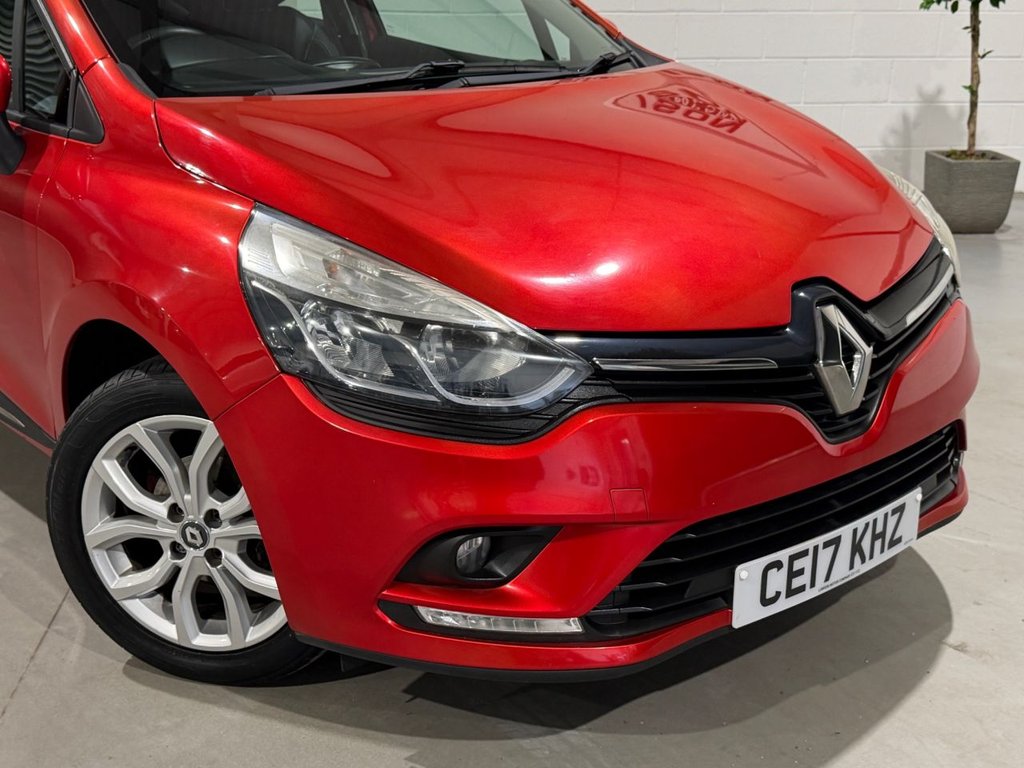 USED 2017 17 RENAULT CLIO 1.2 16V Dynamique Nav Hatchback 5dr Petrol Manual Euro 6 (75 ps) 