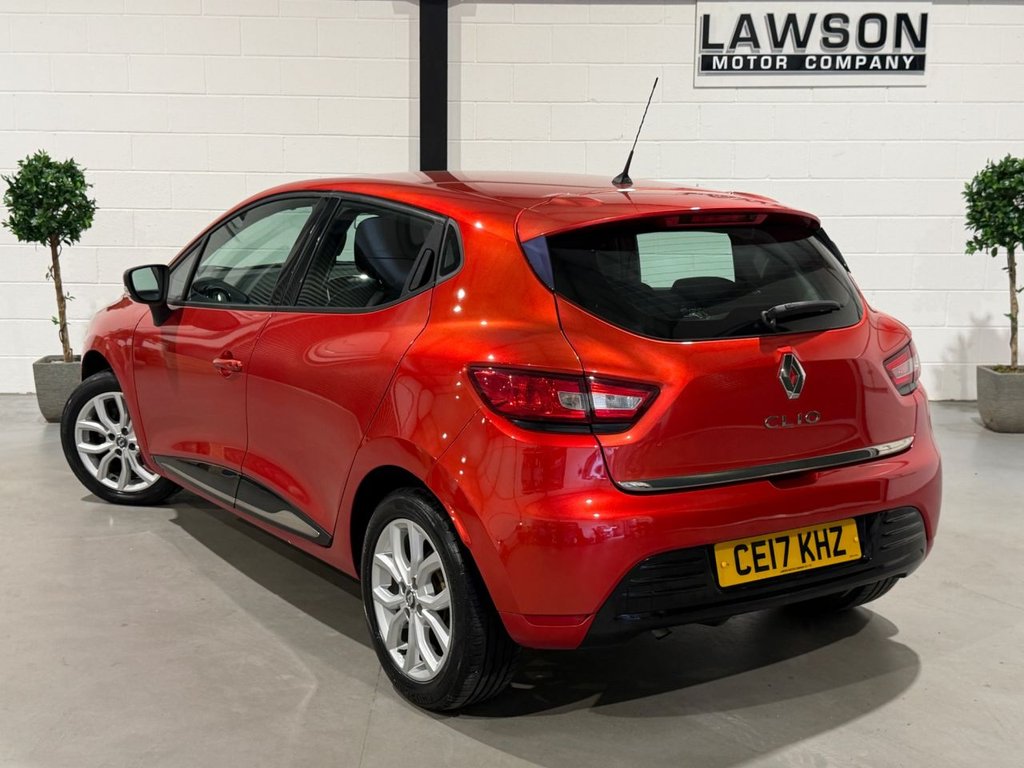 USED 2017 17 RENAULT CLIO 1.2 16V Dynamique Nav Hatchback 5dr Petrol Manual Euro 6 (75 ps) 