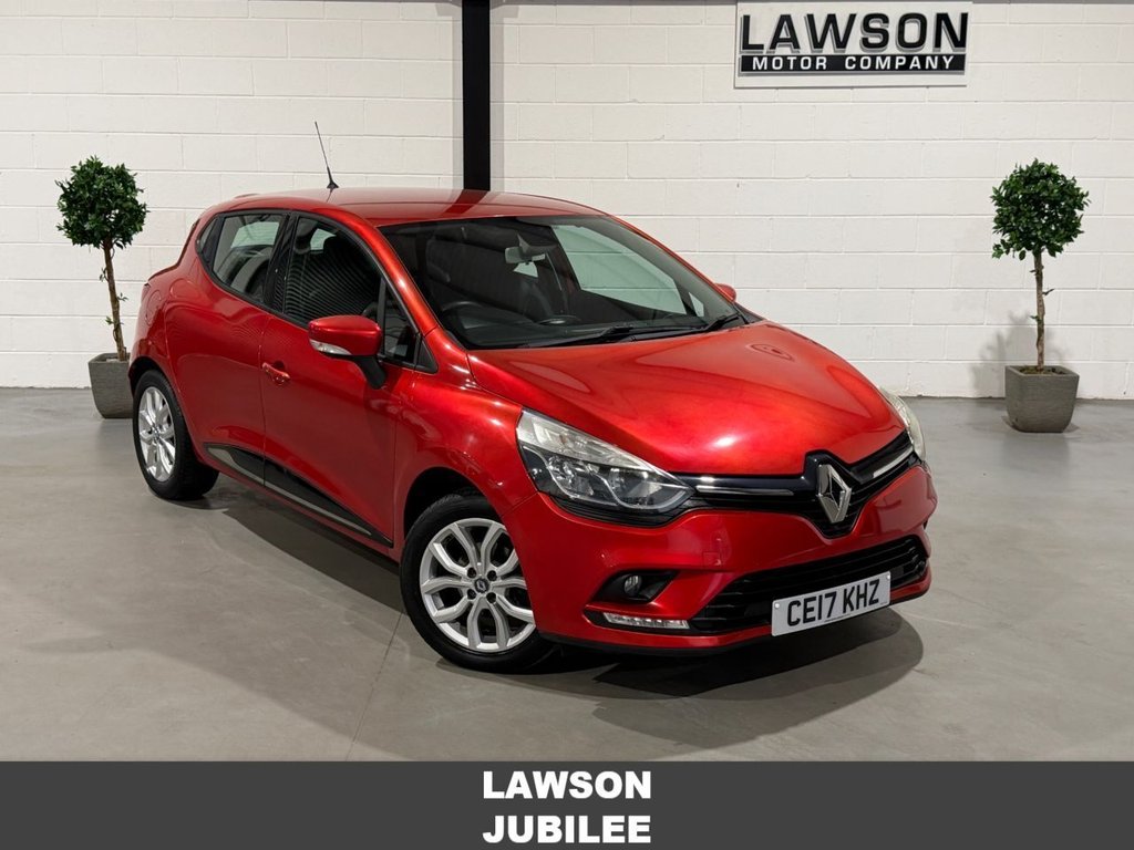 USED 2017 17 RENAULT CLIO 1.2 16V Dynamique Nav Hatchback 5dr Petrol Manual Euro 6 (75 ps) 