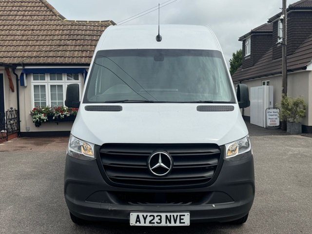 View our MERCEDES-BENZ SPRINTER