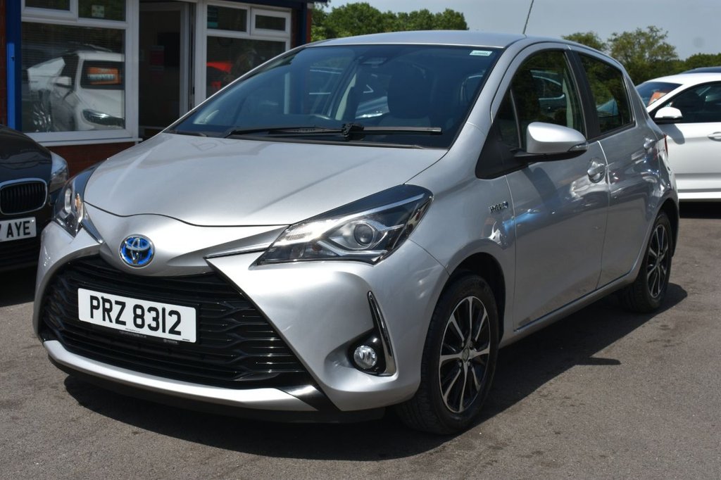 Silver 2019 Toyota Yaris Hatchback Front-wheel drive Automatic
