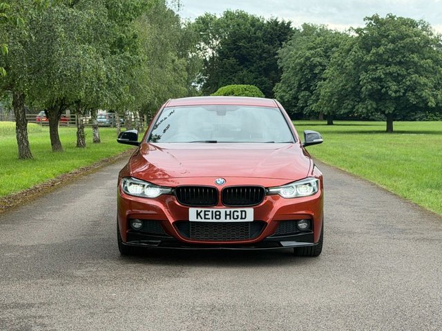 View our BMW 3 SERIES
