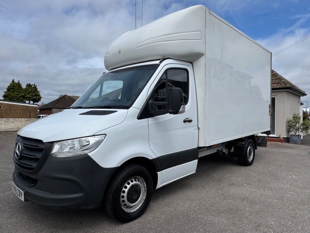 View our MERCEDES-BENZ SPRINTER