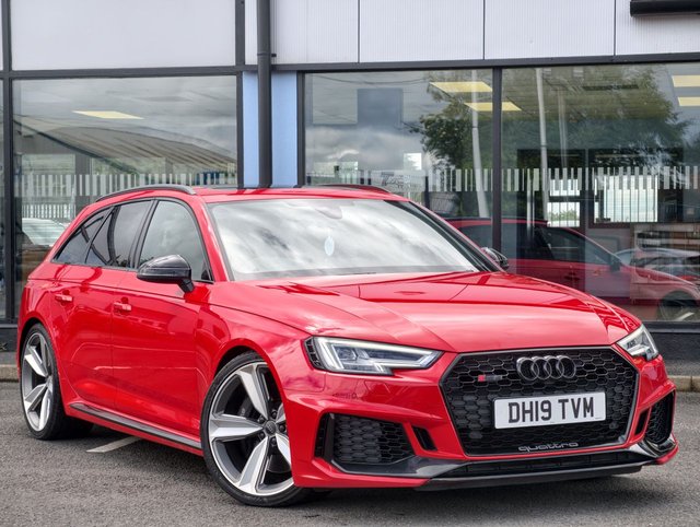 View our AUDI RS4 AVANT