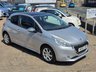 USED 2015 15 PEUGEOT 208 1.2 VTi PureTech Style Hatchback 3dr Petrol Manual Euro 6 (82 ps) LOW MILES + PANORAMIC SUNROOF + SAT NAV + SENSORS + TOUCHSCREEN