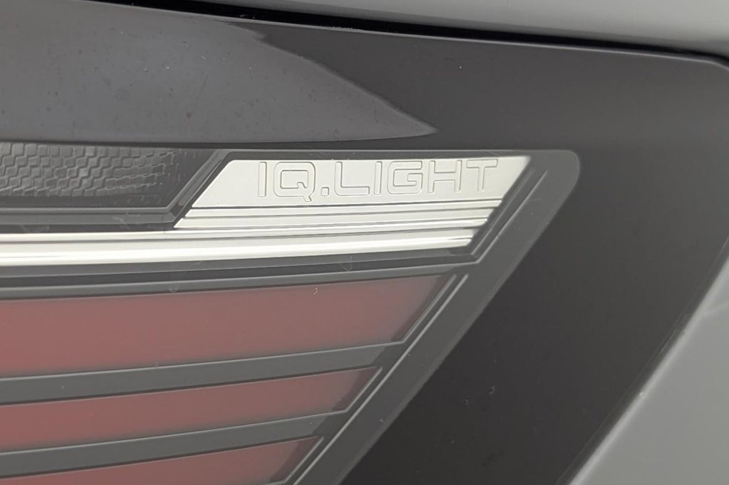 USED 2022 71 VOLKSWAGEN ARTEON 1.4 TSI 13kWh Elegance Shooting Brake 5dr Petrol Plug-in Hybrid DSG Euro 6 (s/s) (218 ps) Car Play, Rear Camera, Sat Nav