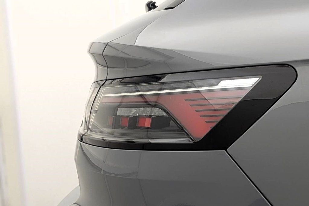 USED 2022 71 VOLKSWAGEN ARTEON 1.4 TSI 13kWh Elegance Shooting Brake 5dr Petrol Plug-in Hybrid DSG Euro 6 (s/s) (218 ps) Car Play, Rear Camera, Sat Nav