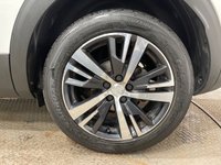 USED 2017 67 PEUGEOT 3008 1.2 PureTech Allure SUV 5dr Petrol Manual Euro 6 (s/s) (130 ps) APPLE CAR PLAY AND ANDROID AUTO