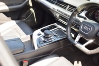 USED 2017 67 AUDI SQ7 4.0 TDI V8 SUV 5dr Diesel Tiptronic quattro Euro 6 (s/s) (435 ps) PAN ROOF / MATRIX / BOSE / FSH