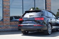 USED 2017 67 AUDI SQ7 4.0 TDI V8 SUV 5dr Diesel Tiptronic quattro Euro 6 (s/s) (435 ps) PAN ROOF / MATRIX / BOSE / FSH