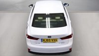 USED 2015 65 LEXUS IS 2.5 300h Executive Edition Saloon 4dr Petrol Hybrid E-CVT Euro 5 (s/s) (223 ps) Full LEXUS Service History  |  1 Owner From Brand New  |  Set of 2 Keys