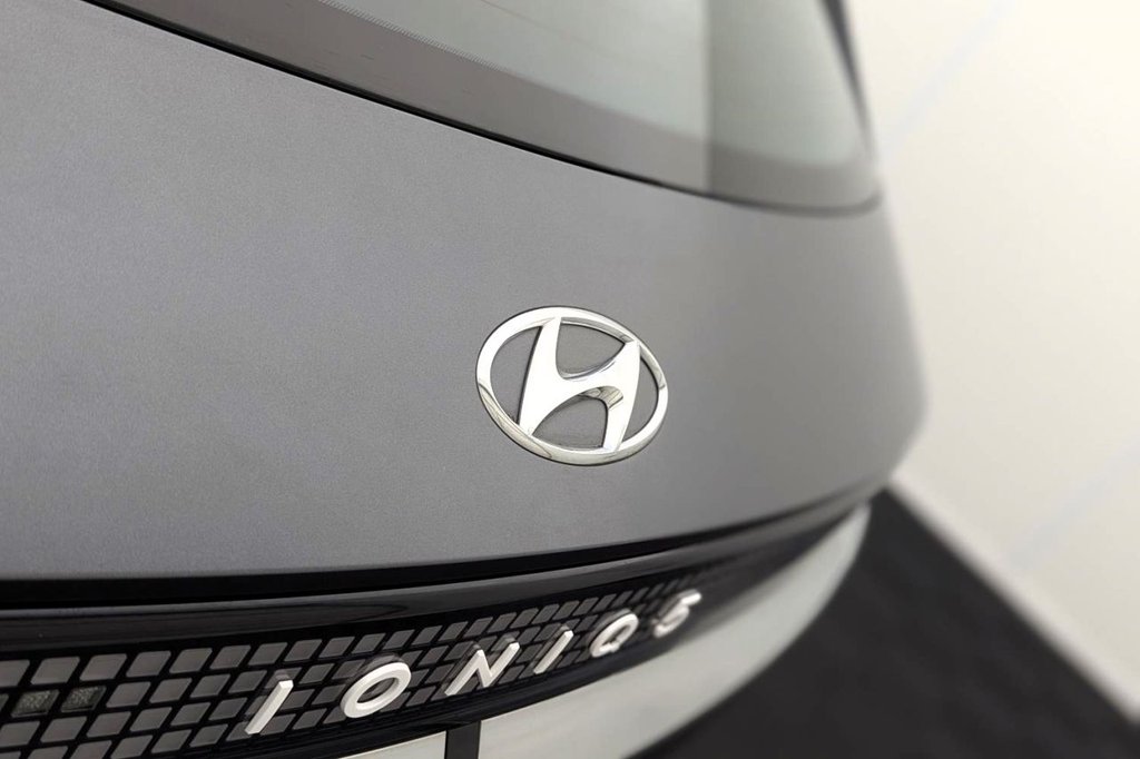 USED 2022 22 HYUNDAI IONIQ 5 73kWh Premium Hatchback 5dr Electric Auto (217 ps) Car Play, Keyless, Rear Camera