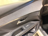 USED 2017 17 PEUGEOT 3008 1.6 BlueHDi GT Line SUV 5dr Diesel EAT Euro 6 (s/s) (120 ps) Panoramic Opening Roof-2 Keys