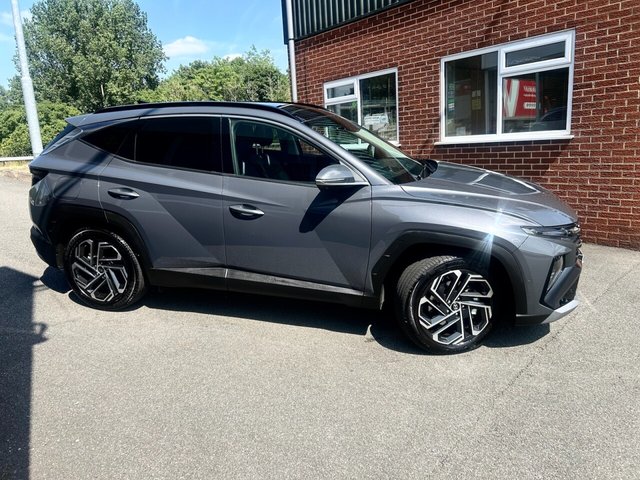 View our HYUNDAI TUCSON