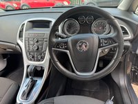 USED 2012 62 VAUXHALL ASTRA 1.6 16v SRi Hatchback 5dr Petrol Auto Euro 5 (115 ps) Low Miles * FSH * Auto * Lovely Drive * Lovely Condition