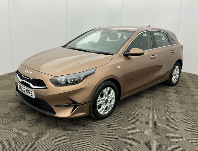 View our Kia Ceed 1.0 T-GDi 2 Hatchback 5dr Petrol Manual Euro 6 (s/s) (118 bhp)