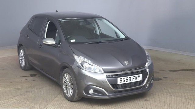 View our PEUGEOT 208