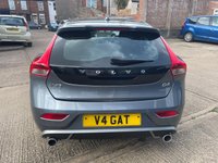 USED 2015 V VOLVO V40 2.0 D4 R-Design Hatchback 5dr Diesel Manual Euro 6 (s/s) (190 ps) 