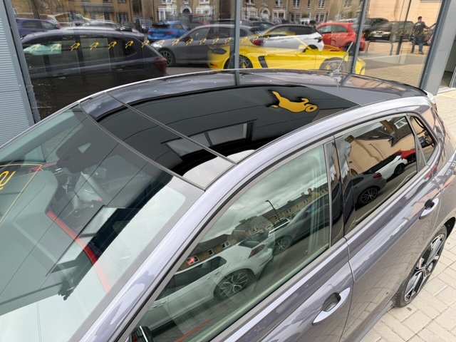 View our VOLKSWAGEN POLO