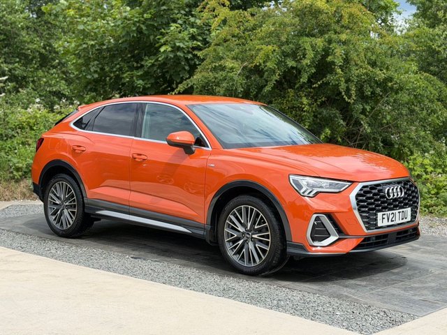 View our AUDI Q3
