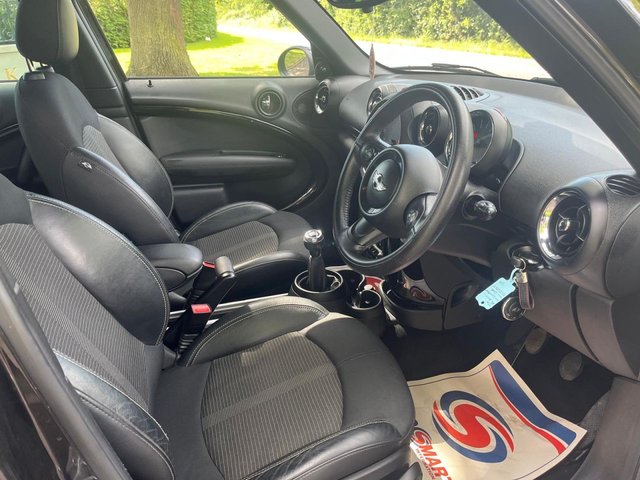 View our MINI COUNTRYMAN