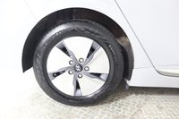 USED 2021 71 HYUNDAI IONIQ 1.6 h-GDi Premium Hatchback 5dr Petrol Hybrid DCT Euro 6 (s/s) (141 ps) Heated Seats, Reverse Camera,
