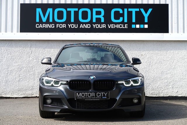 View our BMW 3 SERIES