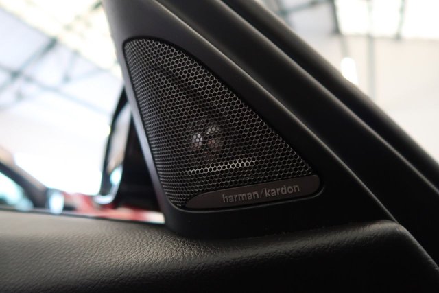 View our BMW 3 SERIES