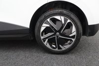 USED 2022 72 MG Mg4 51kWh SE Hatchback 5dr Electric Auto (170 ps) 