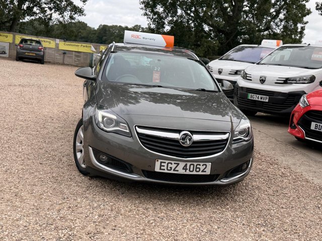View our VAUXHALL INSIGNIA
