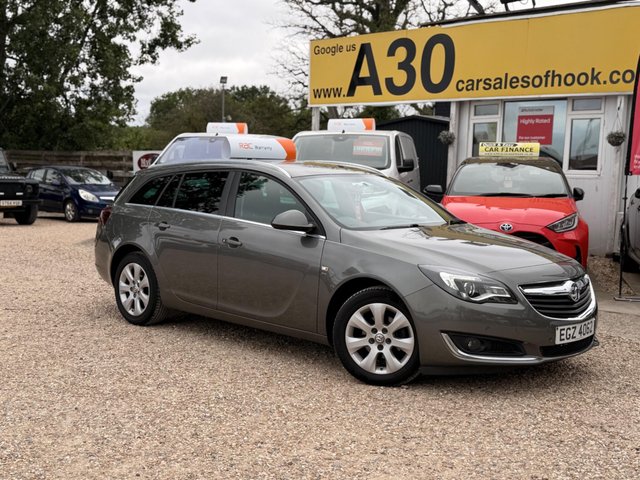 View our VAUXHALL INSIGNIA