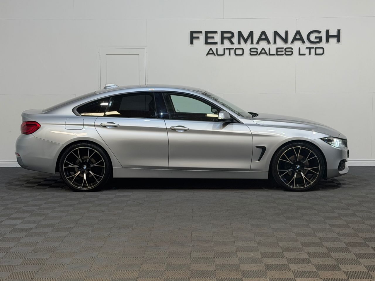 2019 BMW 4 SERIES GRAN COUPE 2.0 420d SE Hatchback 5dr Diesel Manual Euro 6 (s/s) (190 ps) - vehicle photo 2 for sale on PureCar