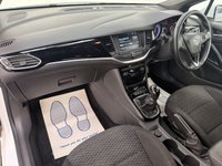 USED 2016 66 VAUXHALL ASTRA 1.4i Turbo SRi Hatchback 5dr Petrol Manual Euro 6 (150 ps) 